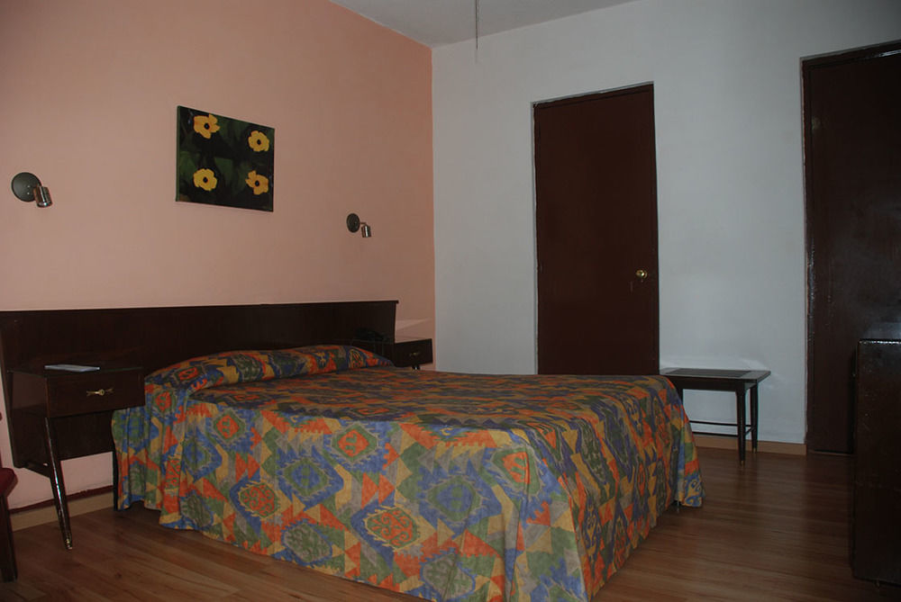 Córdoba Hotel Palacio מראה חיצוני תמונה